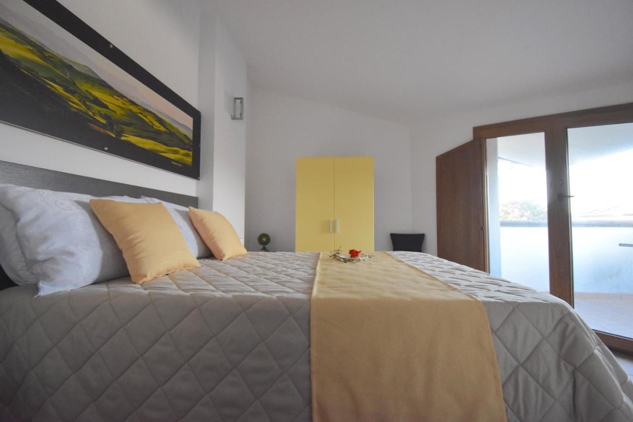 Residence Il Cardellino Σαν Βιντσέντσο Εξωτερικό φωτογραφία